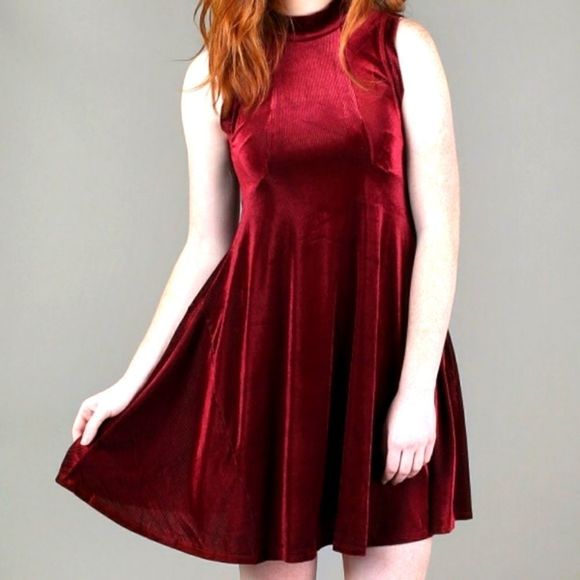 ALTAR'D STATE Seattle Starlight Dress in Burgundy - Picture 1 of 5